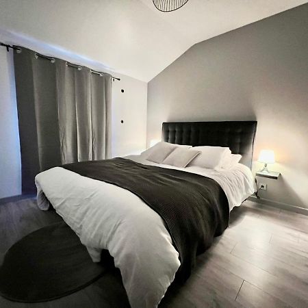 Appartement Chaleureux Proche Rer/ Cdg / Parc Expo Sevran Eksteriør billede