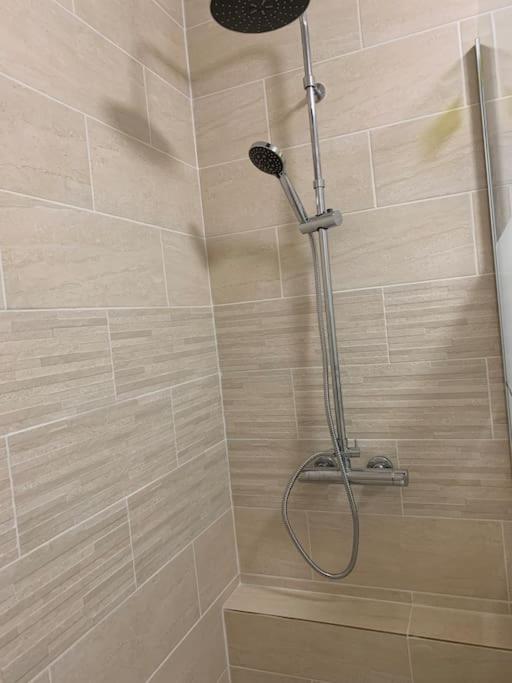 Appartement Chaleureux Proche Rer/ Cdg / Parc Expo Sevran Eksteriør billede