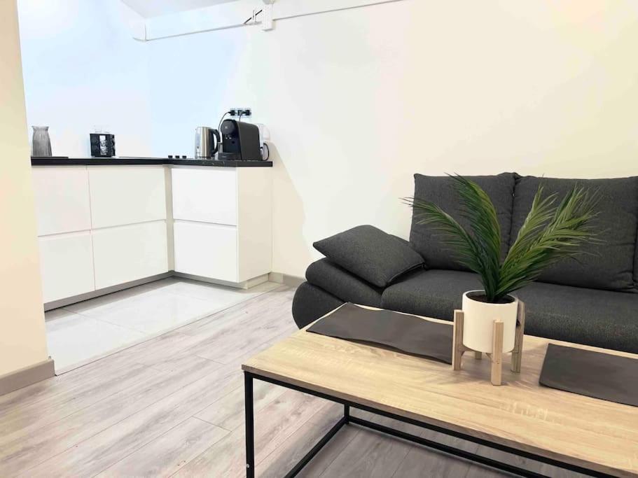 Appartement Chaleureux Proche Rer/ Cdg / Parc Expo Sevran Eksteriør billede